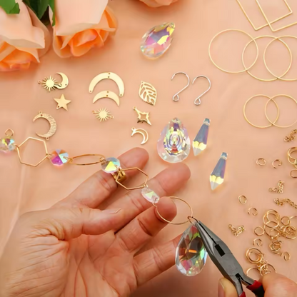 CREATIVE NO. 03: GEOMETRIC GLOW STUDIO